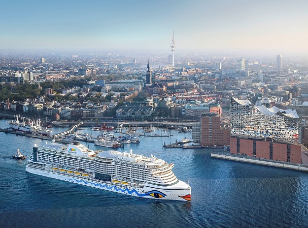 AIDAperla in Hamburg