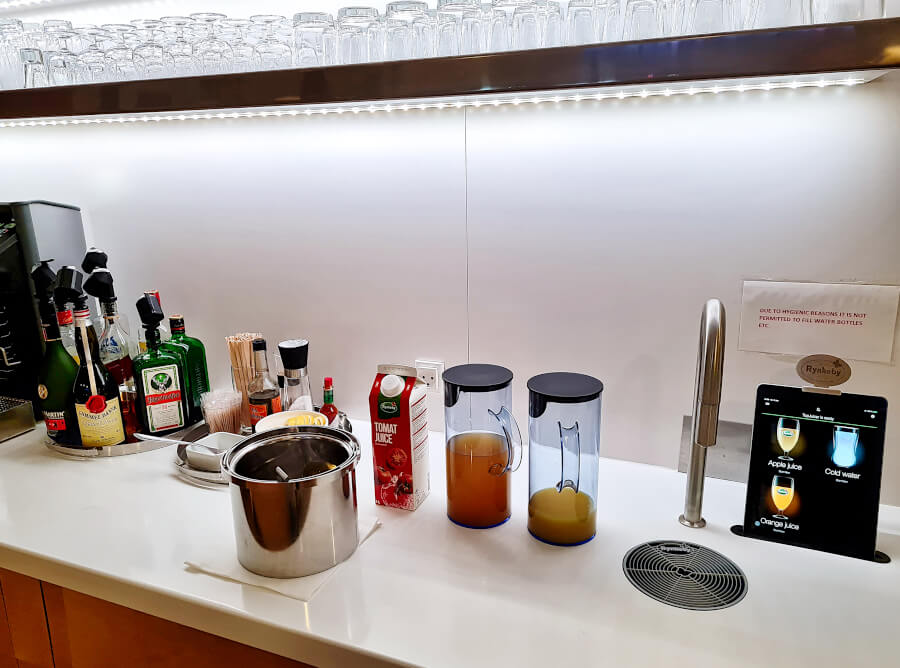 Getränkeauswahl in der Aspire Lounge Kopenhagen